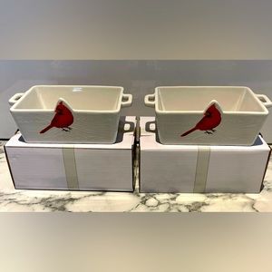 NWT/Temptation’s set of 2 Cardinal ceramic Woodland bakers. Oven safe to 500 F